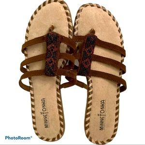 Minnetonka size 7 leather upper beaded sandals
